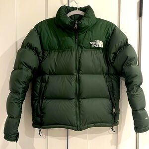 North Face Women Puffer Jacket Size M.